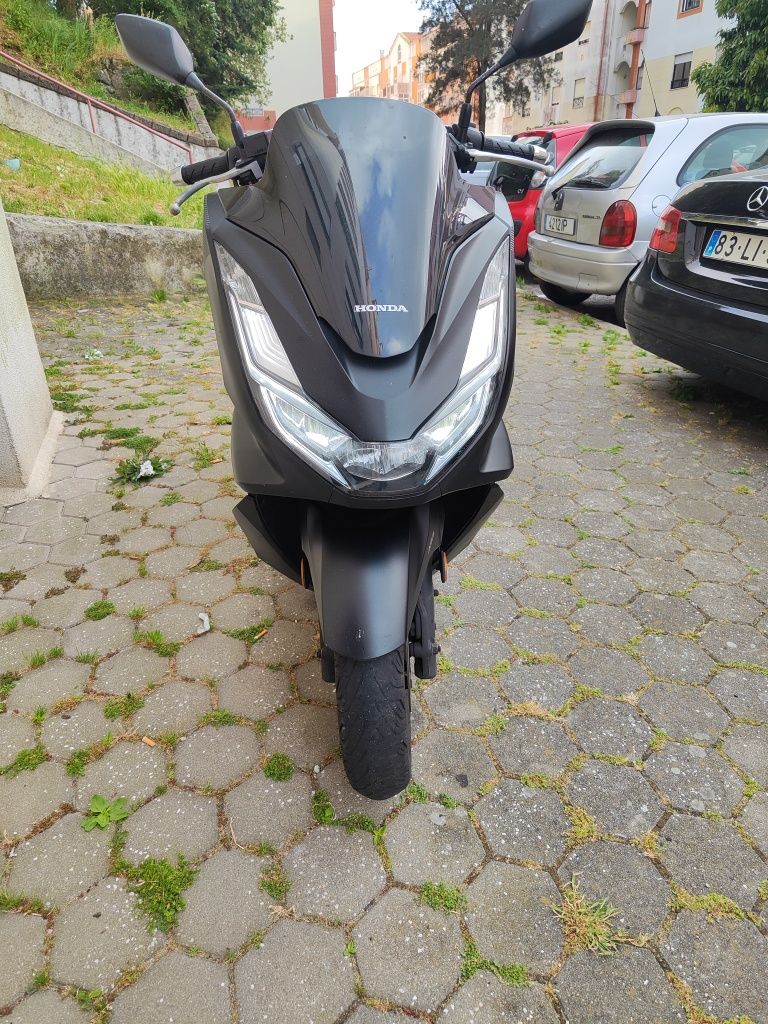 Vende-se Honda PCX
