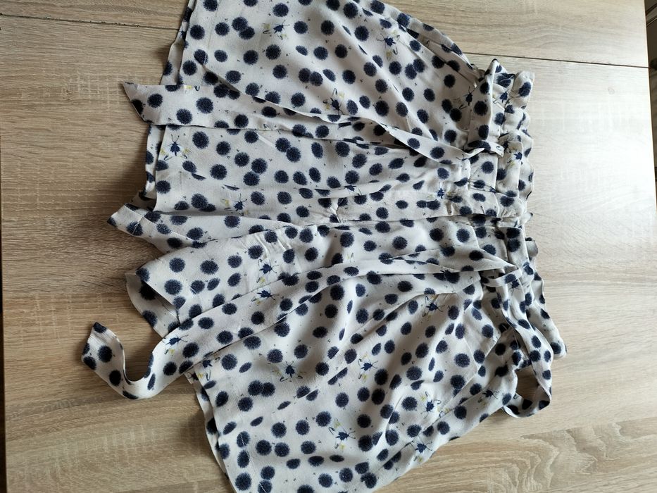 Komplet H&M krótkie spodenki r.34 + żakiet r. 38