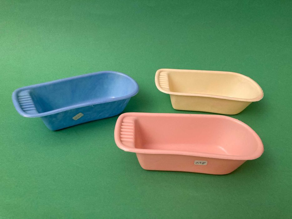 Banheiras em plástico de brincar para bonecas IPAF Anos 70/80