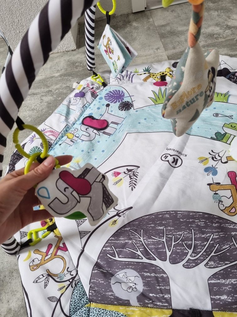 Mata edukacyjna Kinderkraft kontrastowa