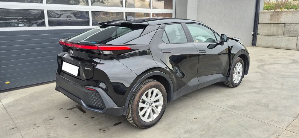 Toyota C-HR / 122KM / SALON PL / I WŁAŚC. / NISKI PRZEBIEG /  rok produkcji 2024
