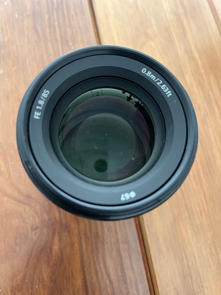 Objetiva Sony 85 mm f1.8
