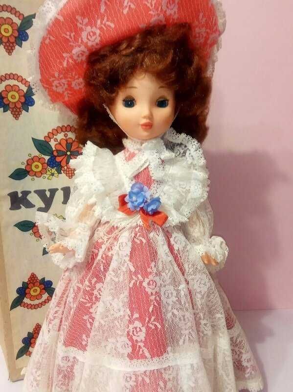 Подарочная кукла в гипюре коробка ценник ф-ка 8 марта лялька СССР