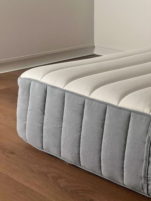 Colchão solteiro 90cm IKEA Valevåg