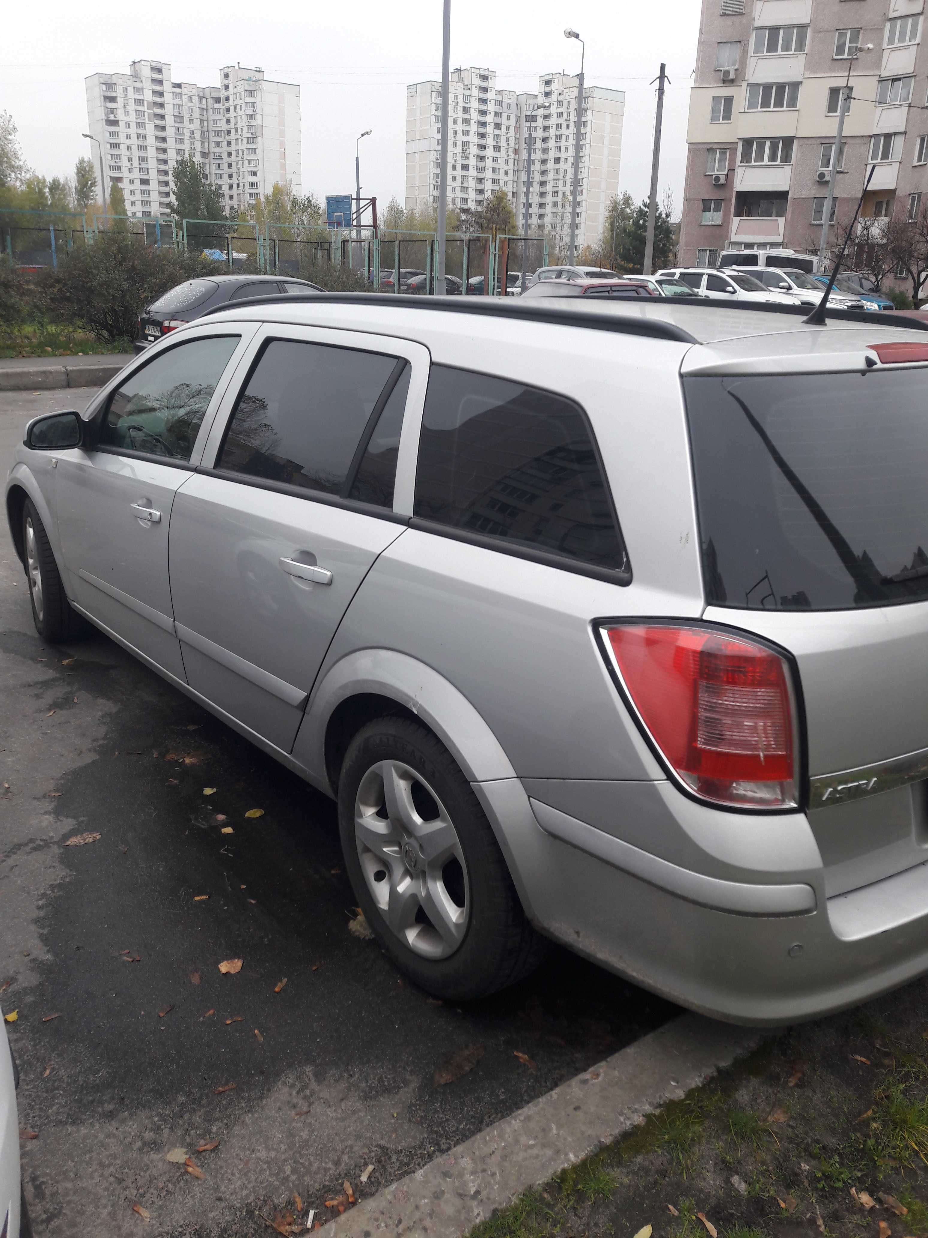 Opel Astra H Caravan 1.9 cdti 88kwt/120p.s.