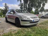 PEUGEOT 307 hatchback  2004