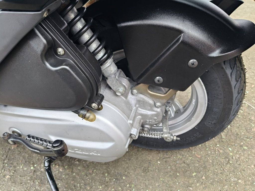 Продам Suzuki Adress 125 i.2018 г..