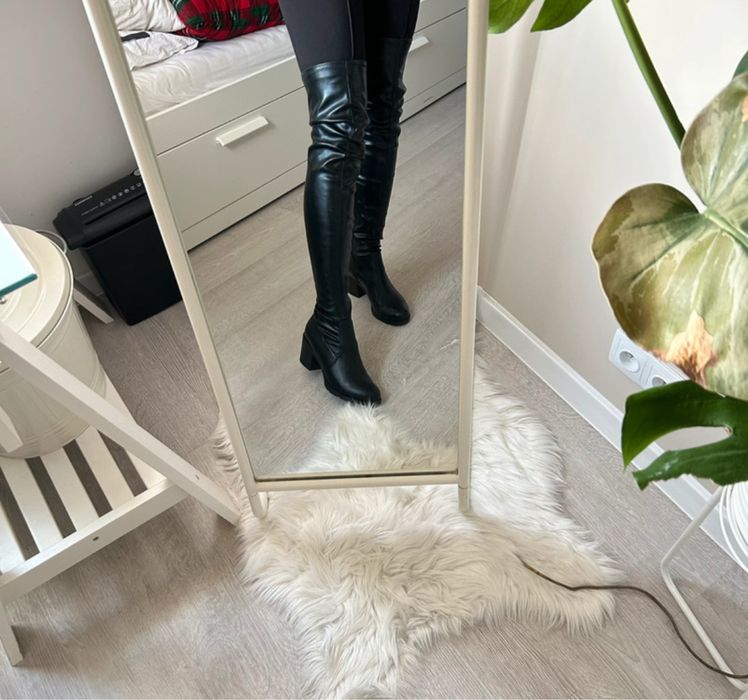 Kozaki czarne muszkieterki na słupku 38