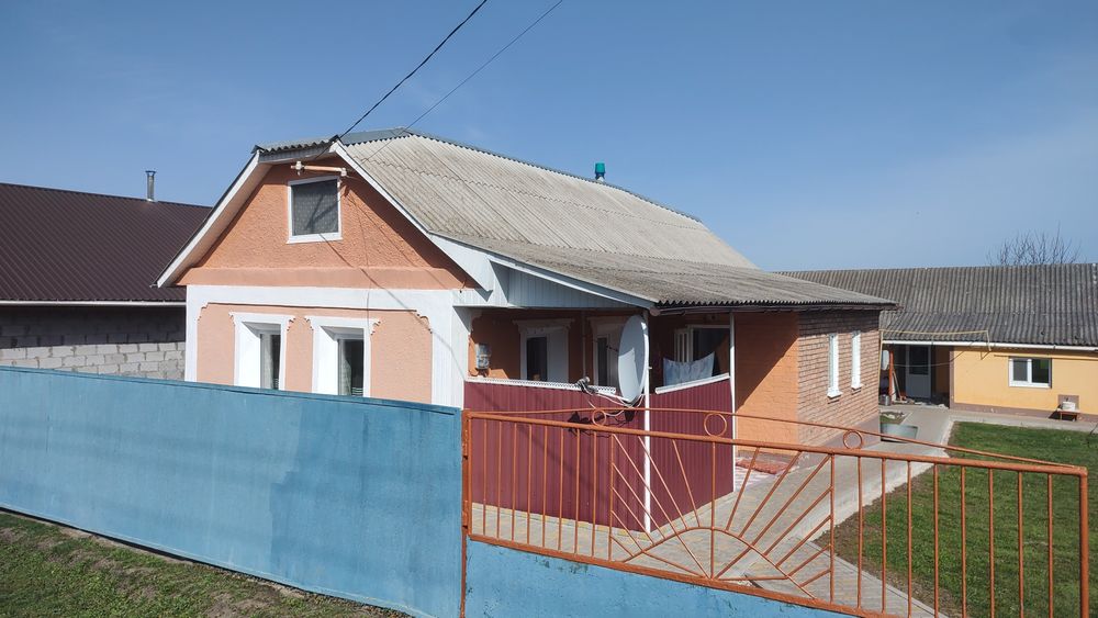 Продам хату в с.Лехнівка