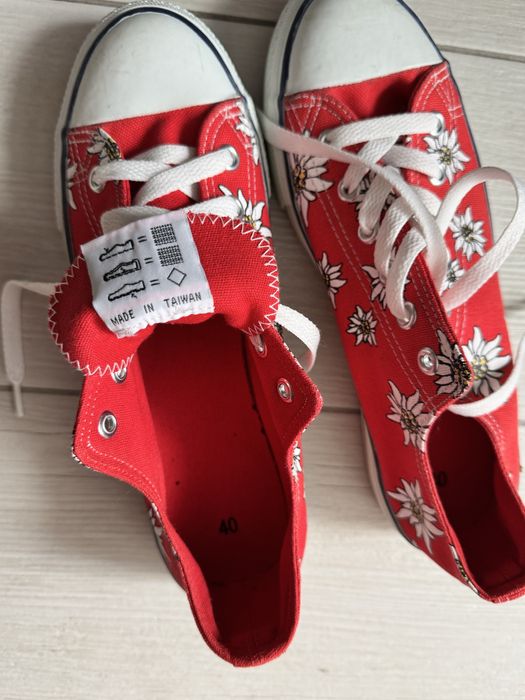 Кеди червоного кольору, кросівки блакитні, кеди Conversse,розмір 40