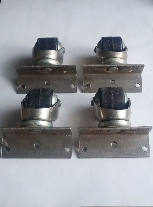 Меблеві колеса-ніжки 4шт.,б/в.