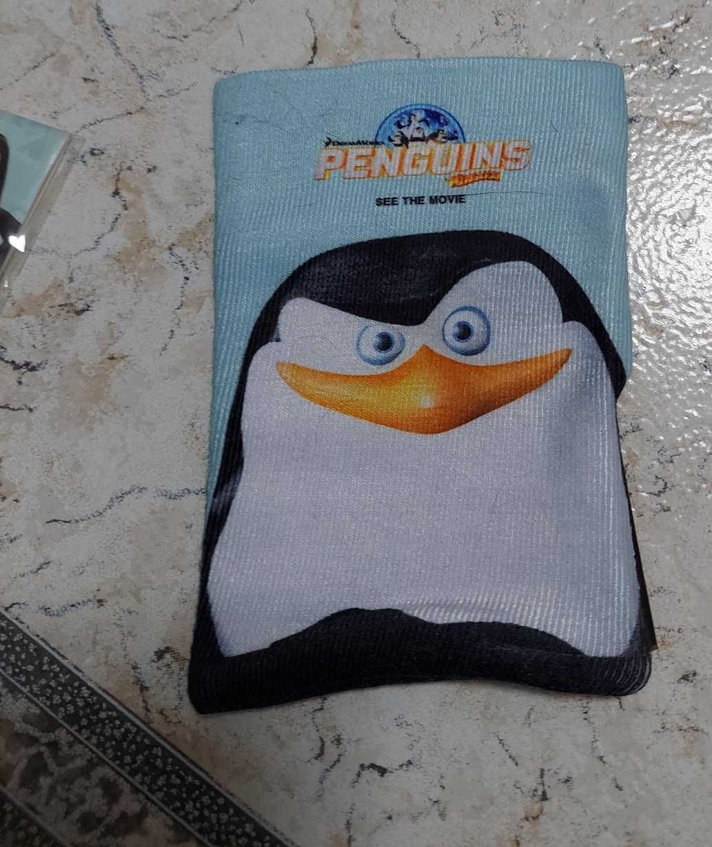 Etui na telefon Nowe Penguines