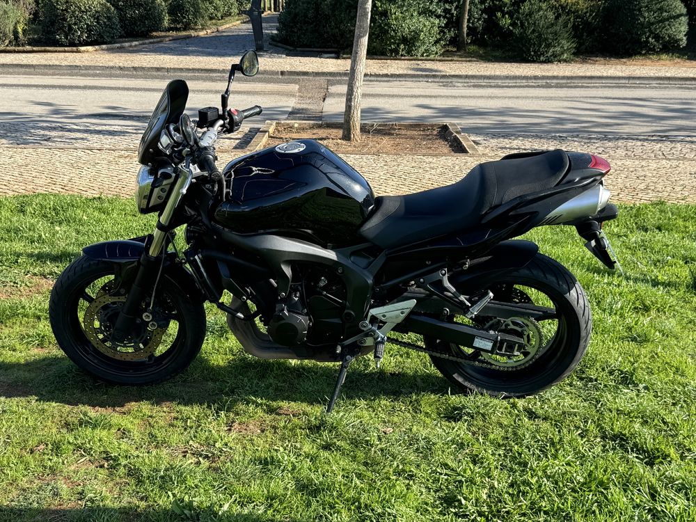 Yamaha fz6 S2 como nova