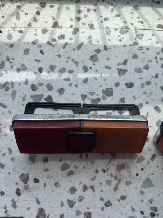 Продам задние фонари,подфарники на ВАЗ 2101/2102/21011/21013