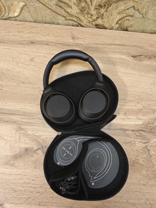 Sony wh-1000xm4 black в идеальном состоянии