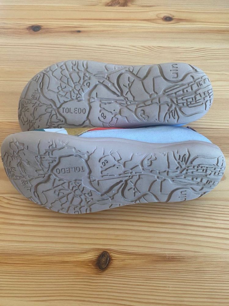 Buty damskie UIN Toledo Knir Art EU 35.5 22 cm crocs teva adidas