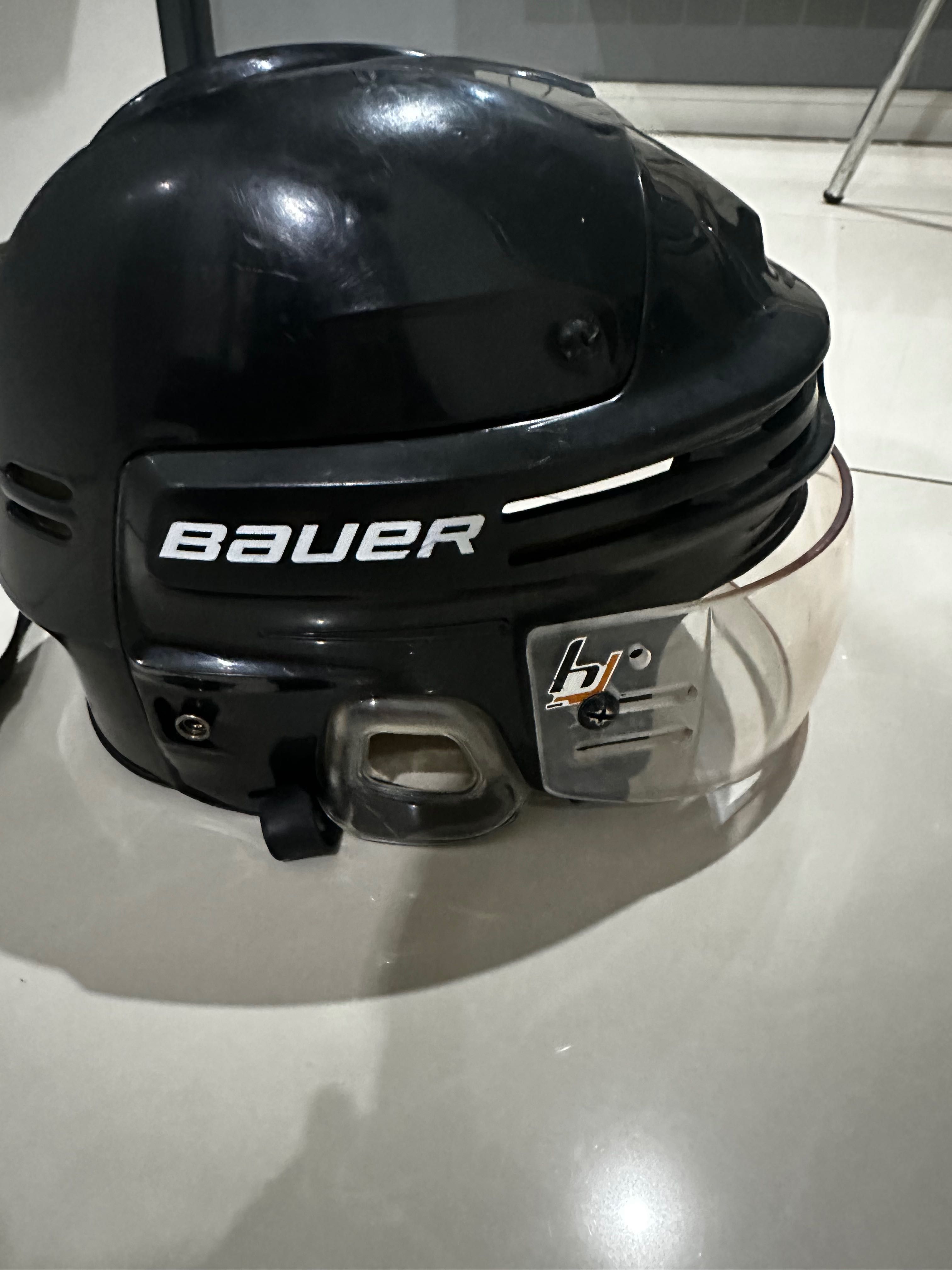 Kask hokejowy bauer 2014 bhh4500L