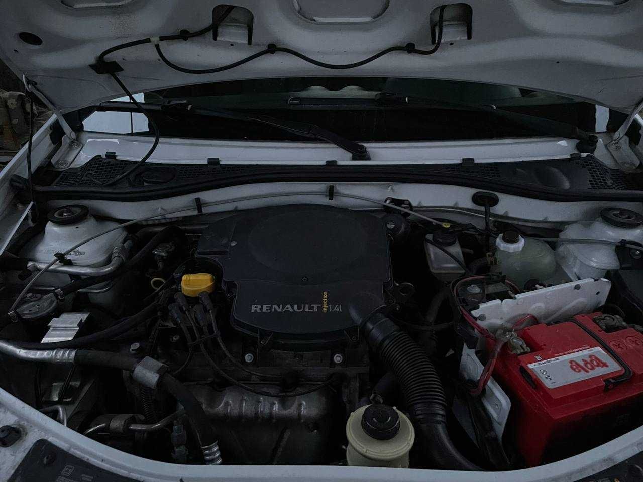Renault Sandero 2011