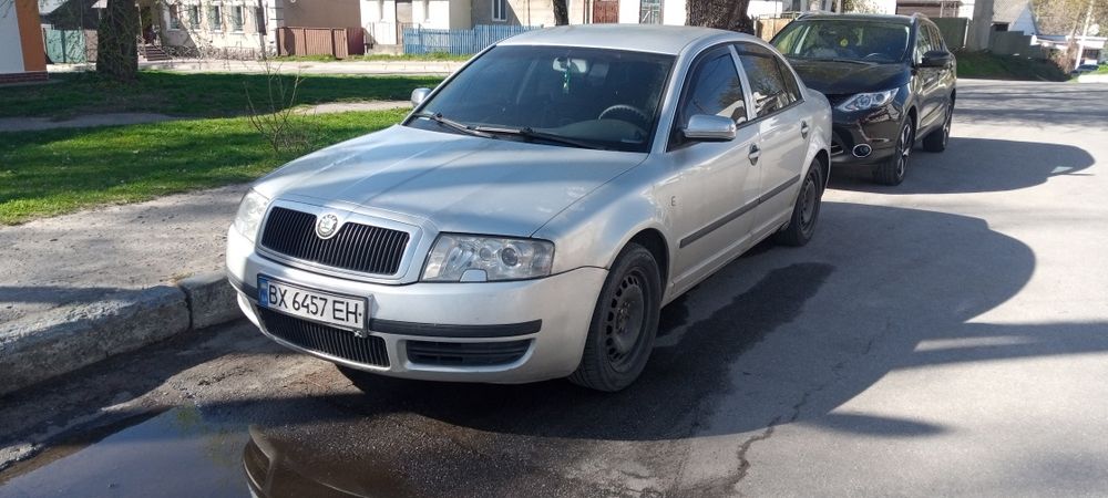 Продам Шкоду суперб 2002