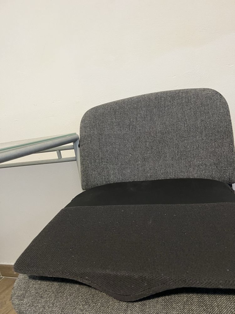 Ergonomiczna  , wysokiej jakości skandynawskiej produkcji , poduszka .