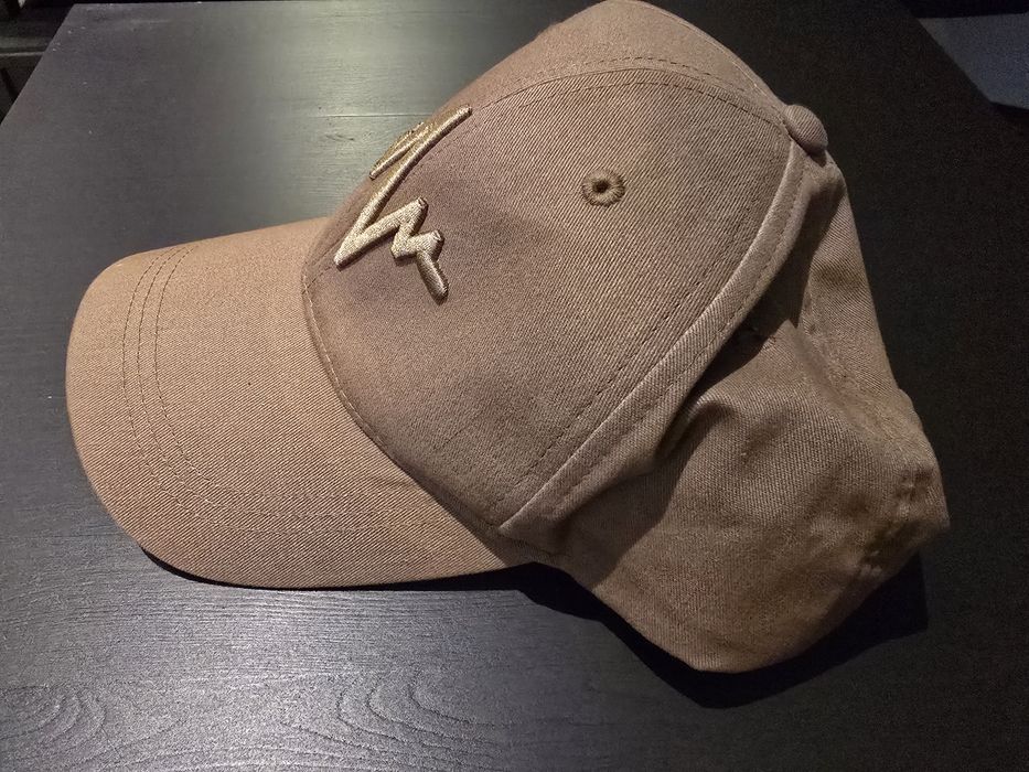 Czapka z daszkiem, beżowa