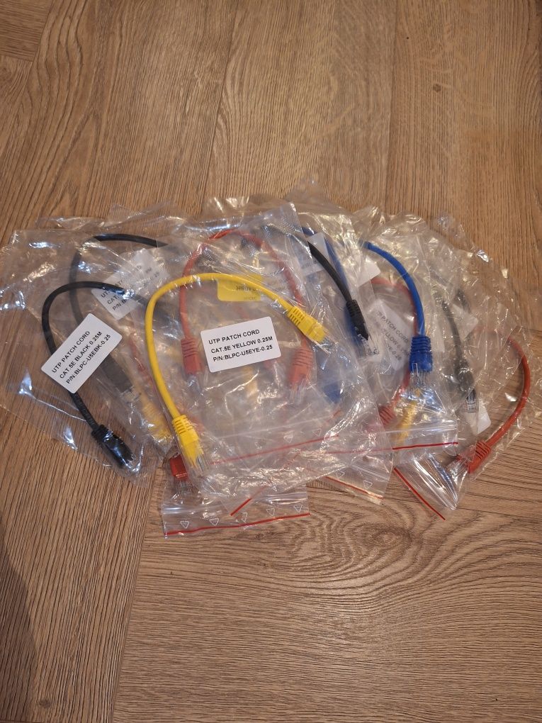 Kabel LAN 0,25m Patchcord UTP 5e Sieciowy RJ45 RJ 45