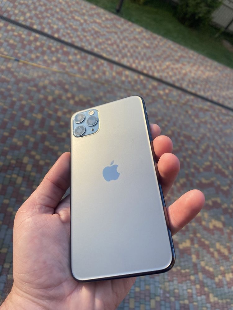 Продам корпус оригинал бу снятый Айфон Apple iPhone 11 Pro Max панель