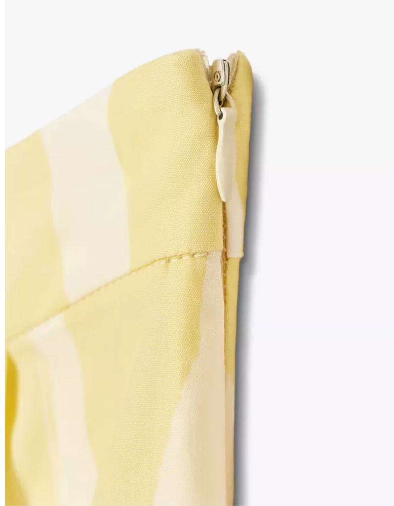 Спідниця ZARA , розмір Л