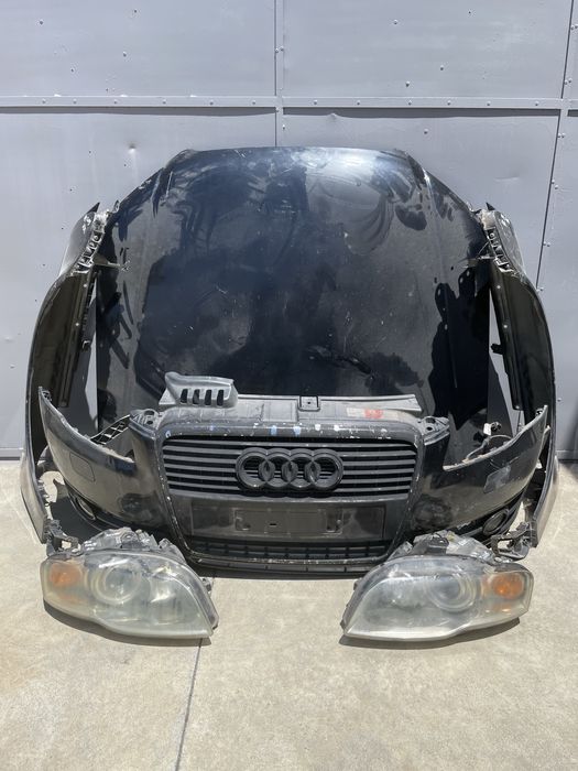AUDI A4 B7 - Frente completa