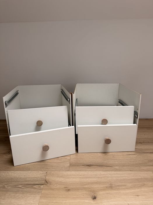Regal Ikea kalax z wkladami