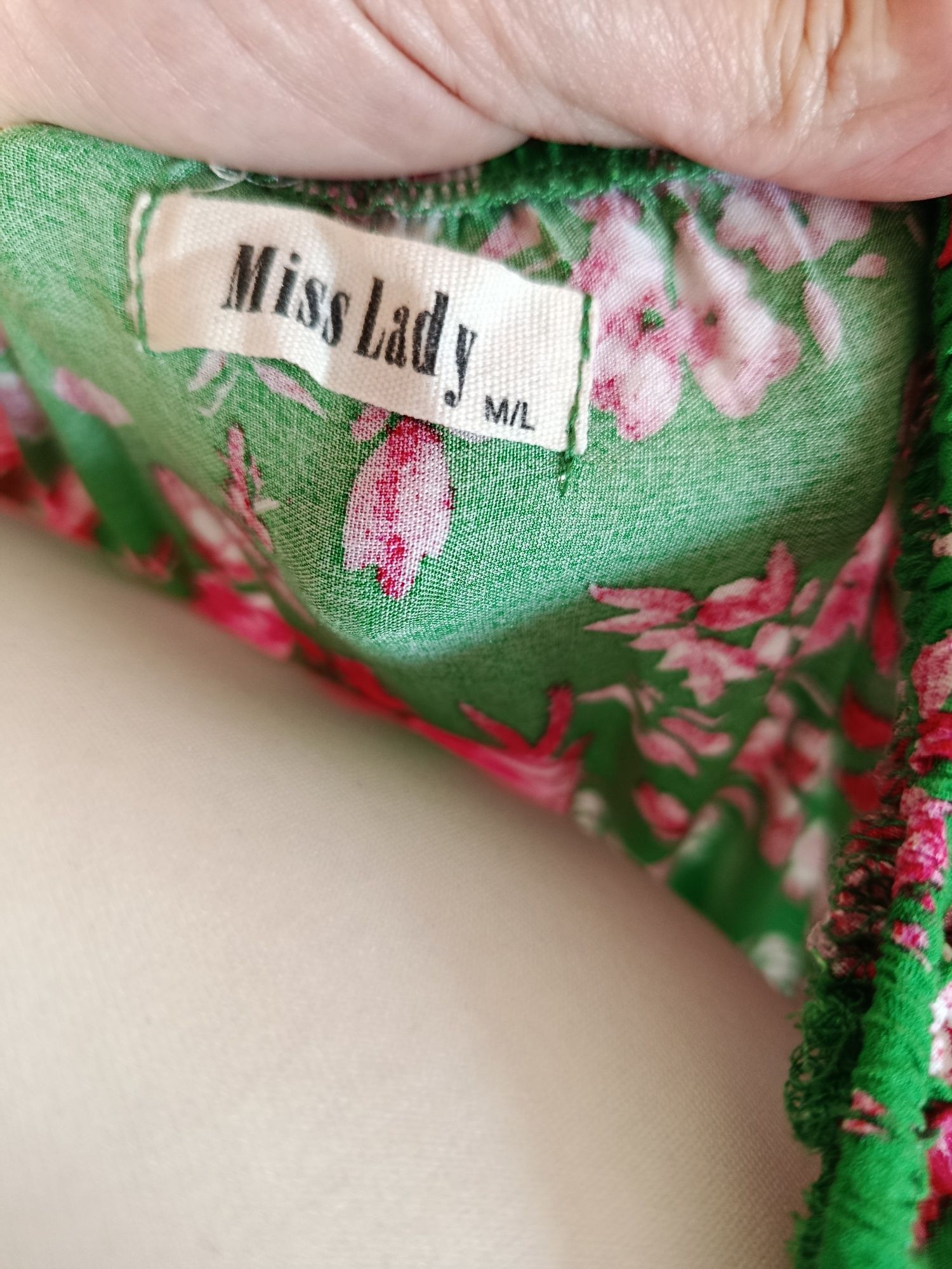 Piękna sukienka damska Miss Lady wiskoza 100% rozmiar 38