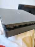 Konsola PS4 Slim 500gb + 1 pad + dodatkowe przewody | Stan: Idealny