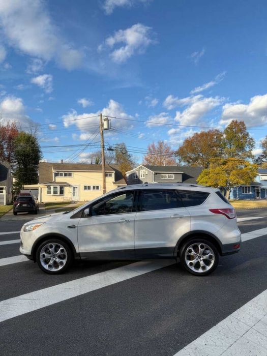 Ford Escape Titanium      2015