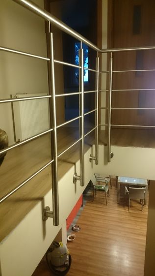 Balustrady ze stali nierdzewnej