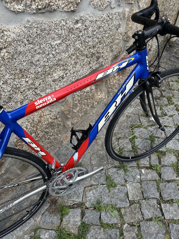 Bicicleta bh estrada impecavel