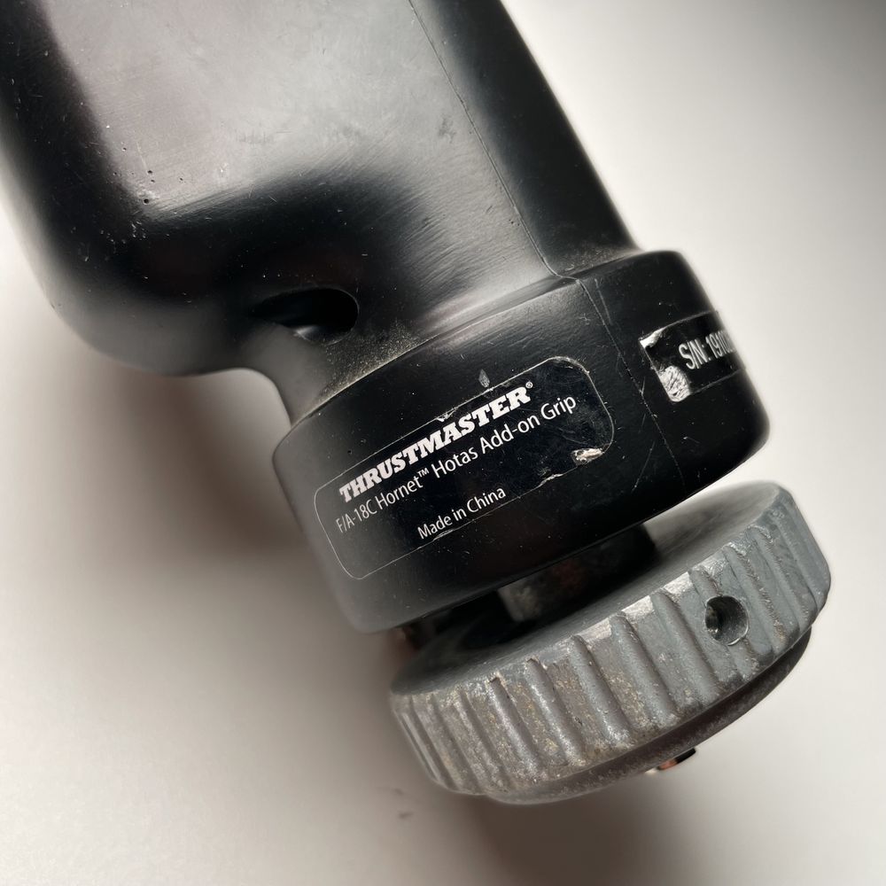 Joystick Thrustmaster F/A-18C Hornet Hotas Add-on Grip