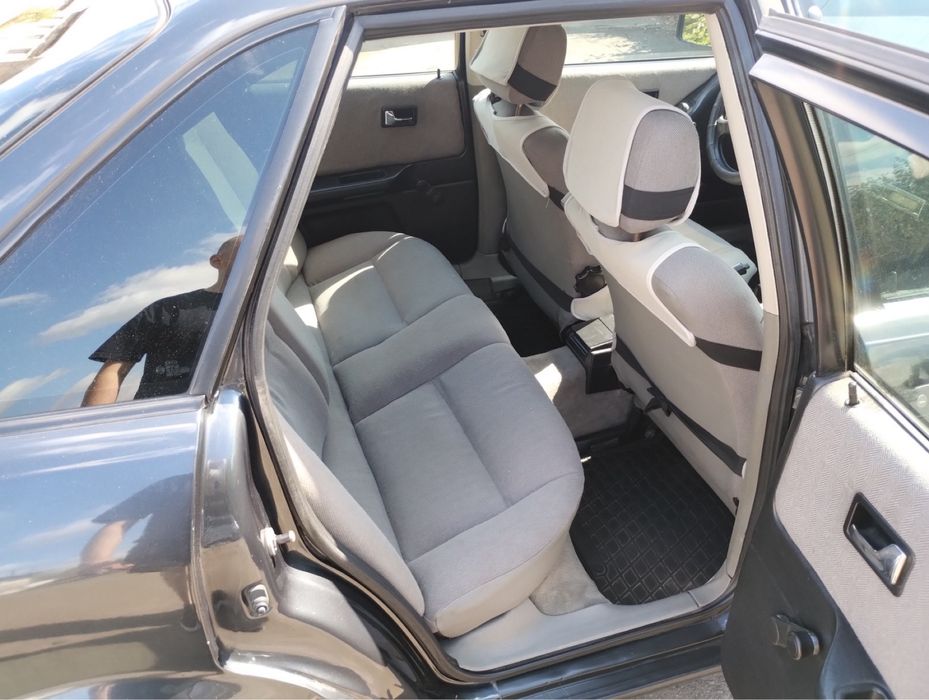 Ауді Audi 80 B3 синя в гарному стані