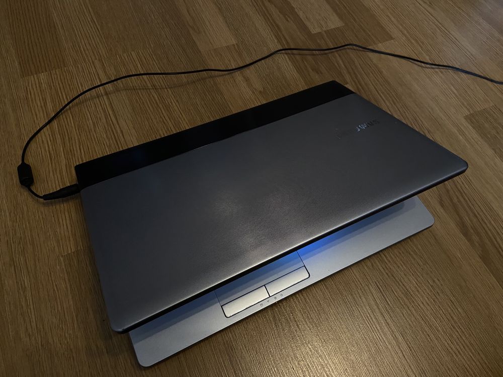 Laptop Samsung Używany