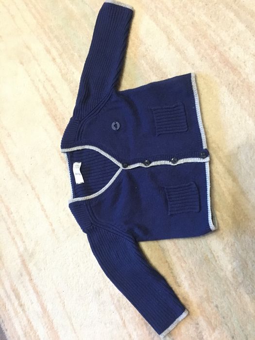 Komplet Sweter spodnie dla chłopca granatowy 62 68 ubranko na chrzest