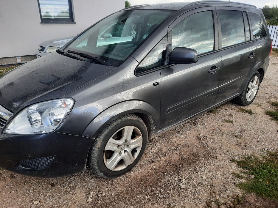 Opel Zafira B 1.7 CDTI 2010r.