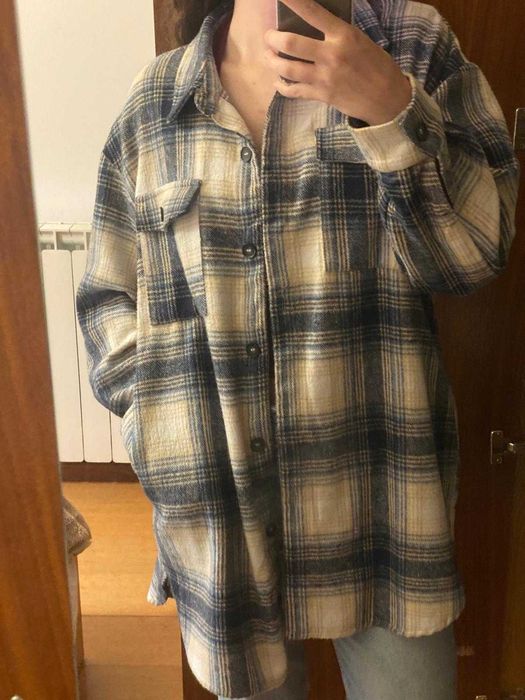 Camisa Xadrez em Fazenda (Sobre Camisa)