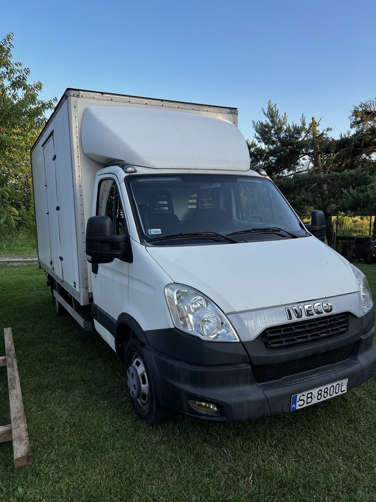 Iveco Daily kontener + winda Bliźniak