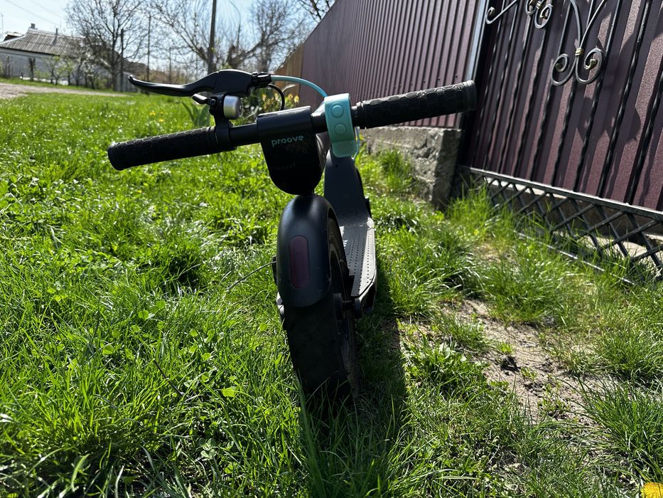 Срочно!!! Електросамокат proove x-city pro black/blue