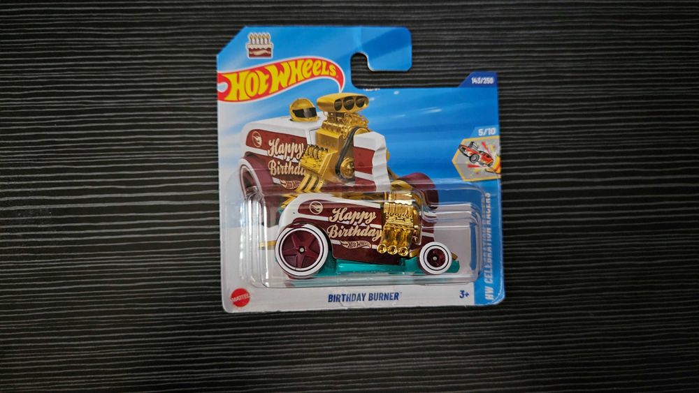 Hotwheels Birthday Burner lacrado