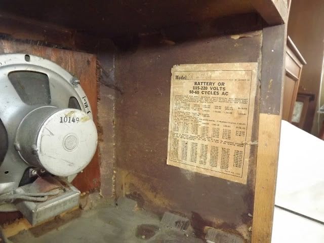 Rádio Vintage Antigo 1935 Americano - Lincoln em madeira