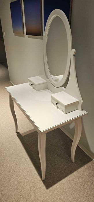 Toaletka z lustrem Ikea Hemnes biała