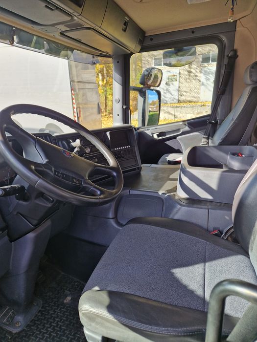 Scania P230 winda dhollandia 2tony