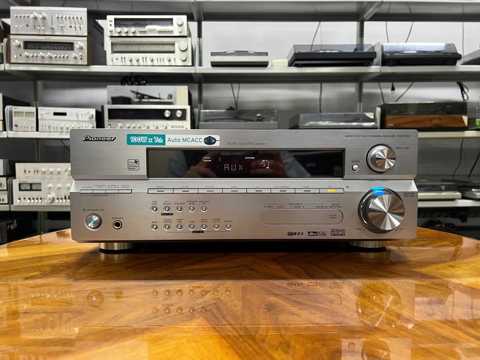Amplituner Pioneer VSX-915 Audio Room