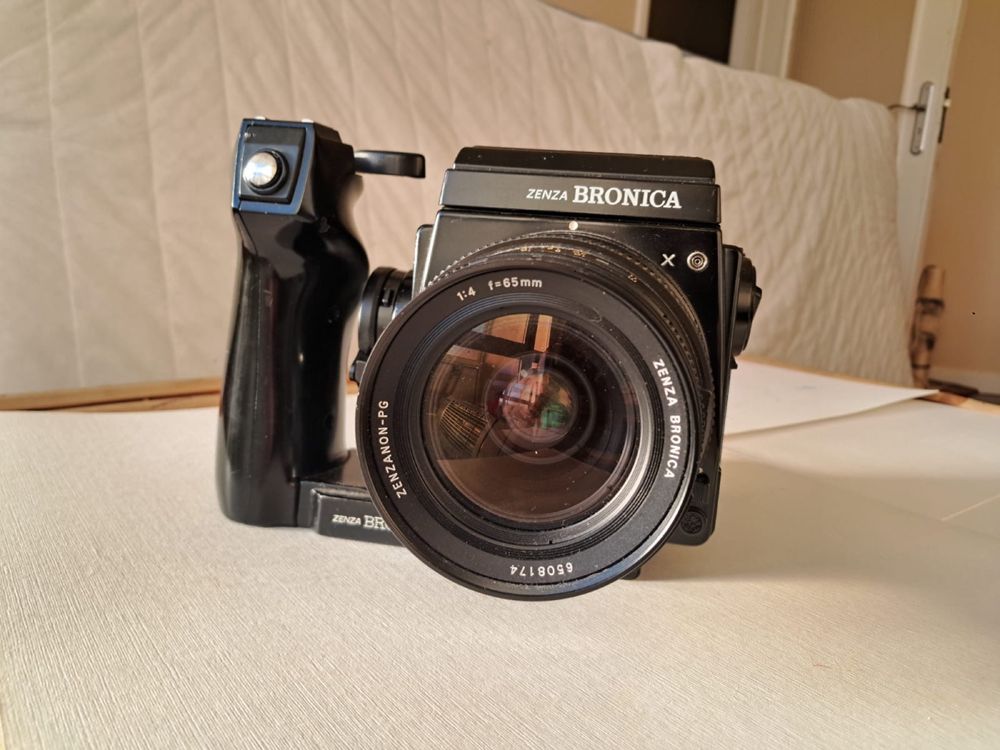 Bronica GS-1 + objetivas + acessórios