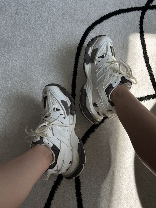 БЕЗ ПЕРЕДОПЛАТ‼️Жіночі кросівки BALENCIAGA Track 3.0 Cream Brown